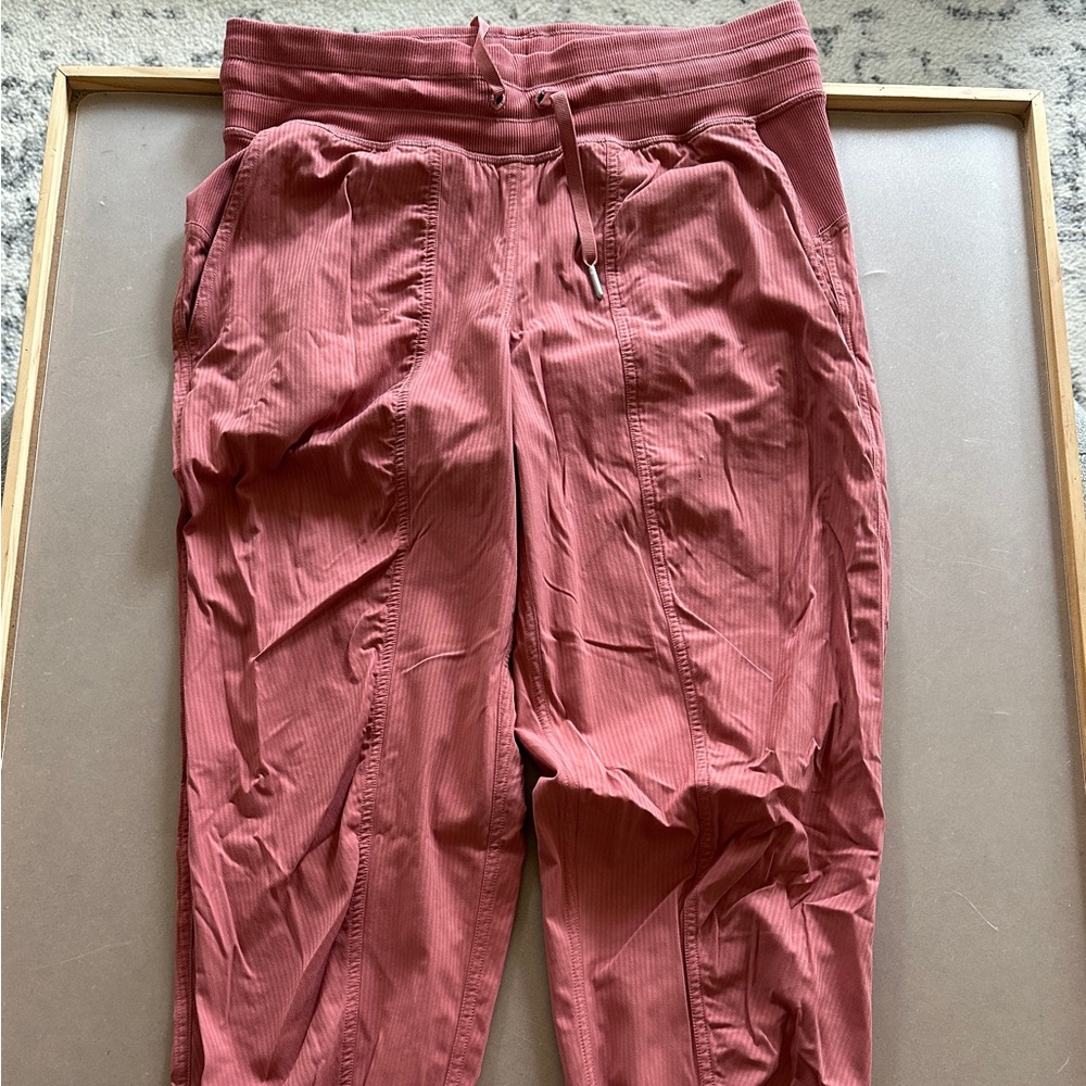 Lululemon Joggers Briar rose